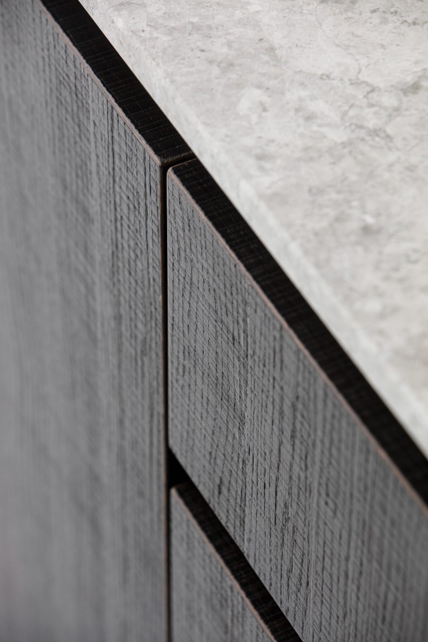 Kitchen counter in House Mellinet by Atelier Fréderic Louis