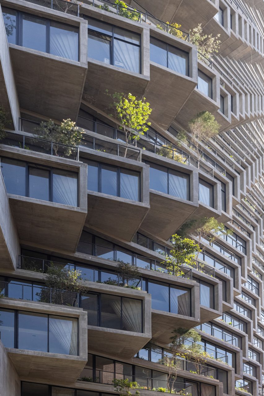 Exterior of Iqon tower in Quito by BIG