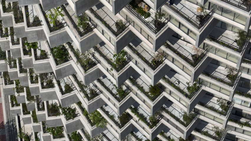 Exterior of Iqon tower in Quito by BIG