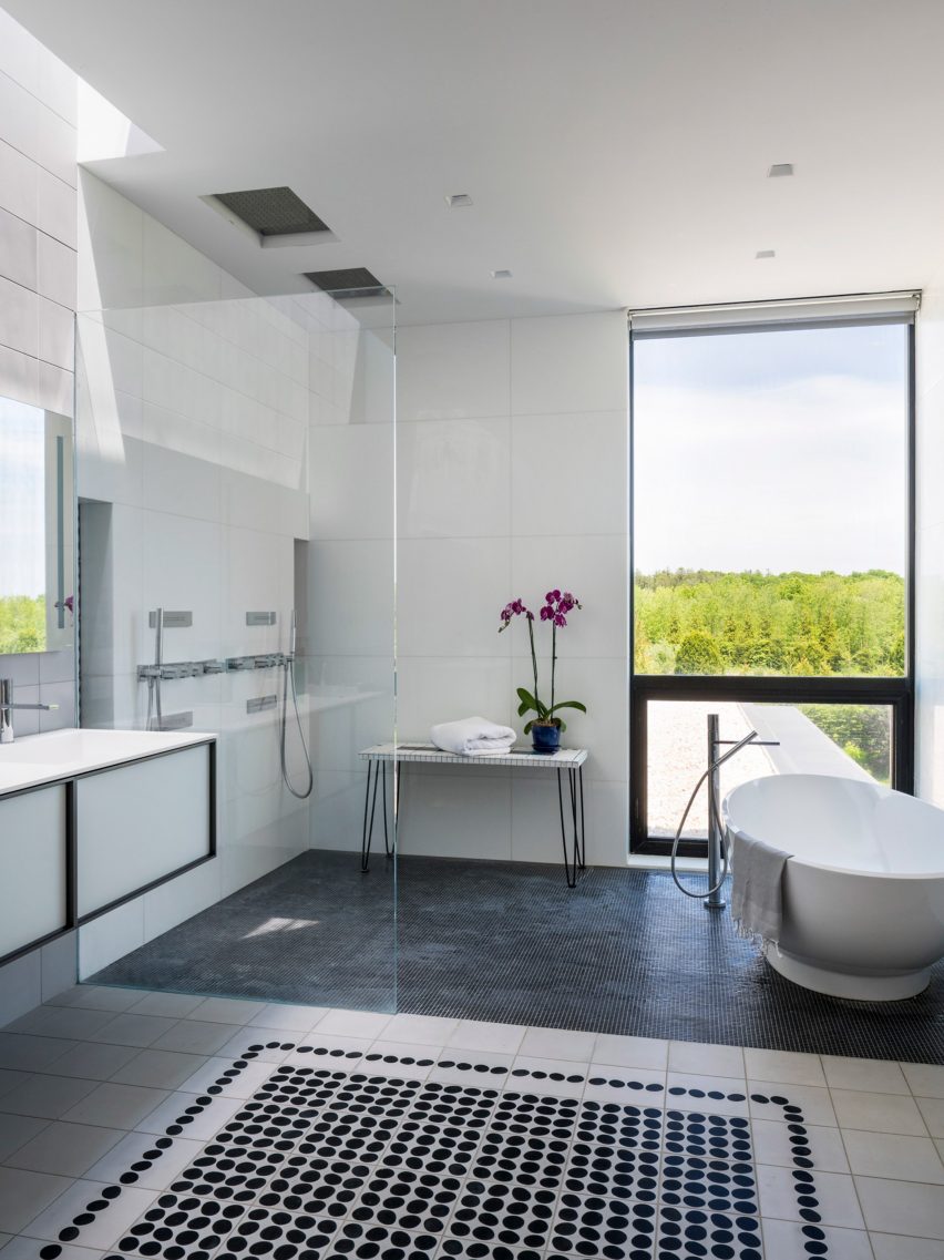 Hamptons house