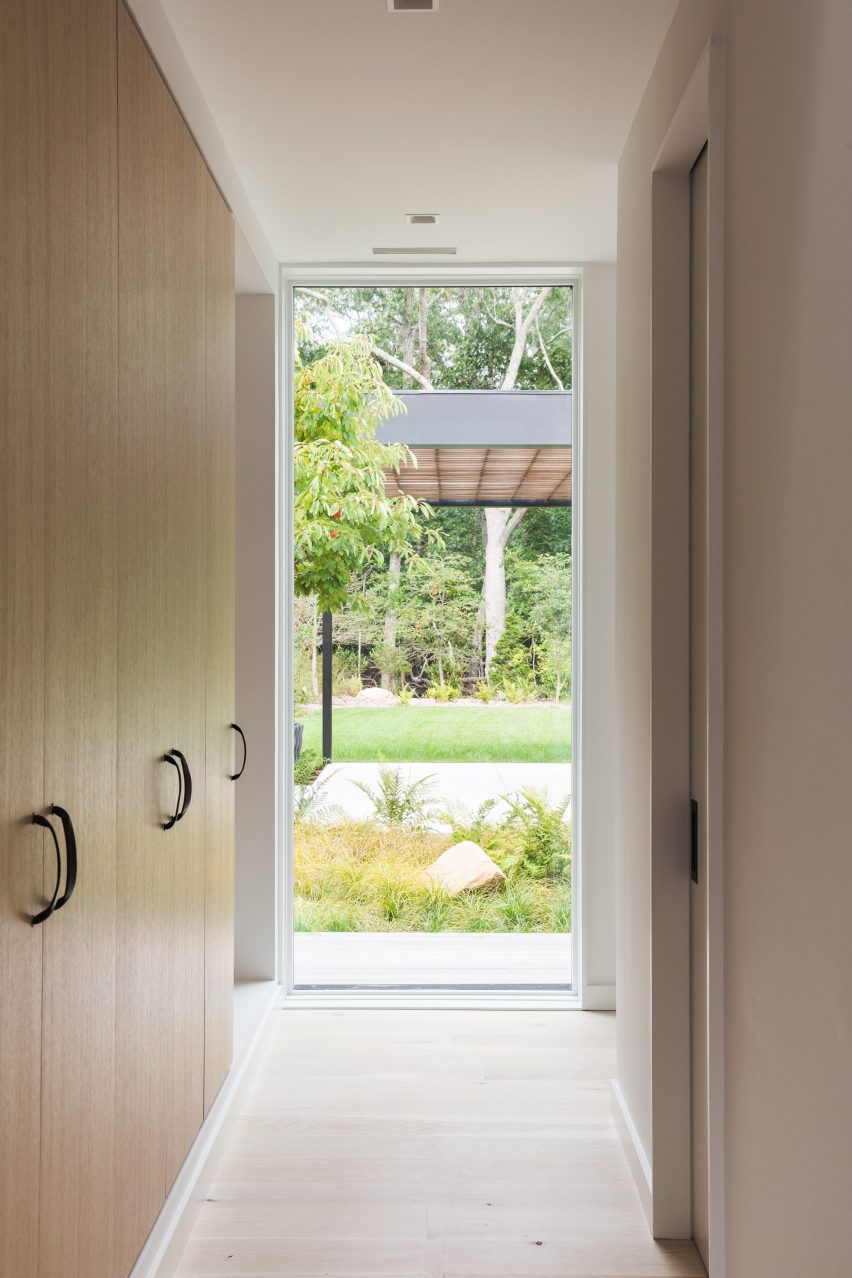 Lila Lane by Oza Sabbeth Architects