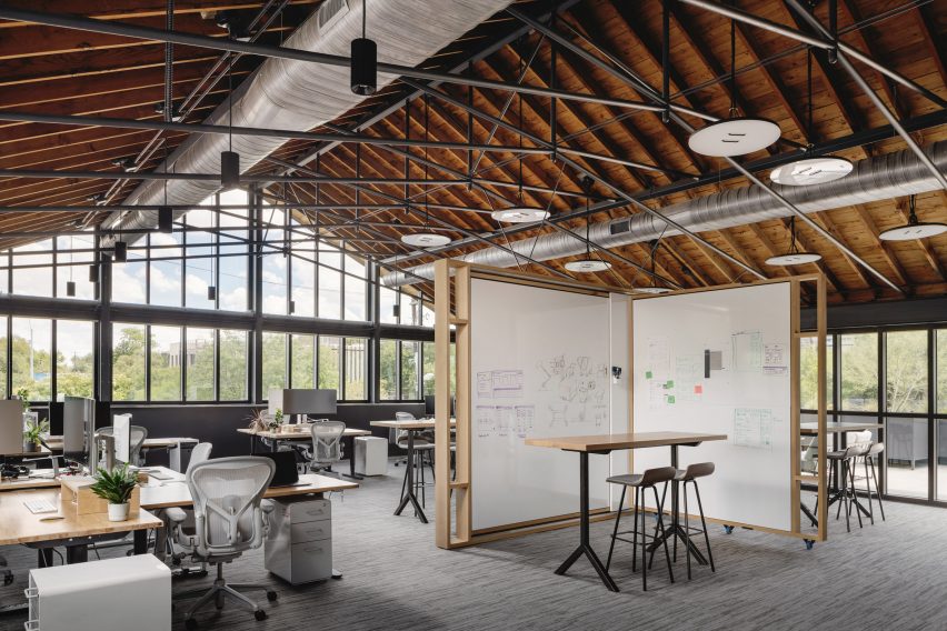 argodesign office by Michael Hsu Office of Architecture
