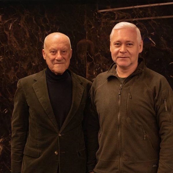 Norman Foster and mayor Igor Terejov