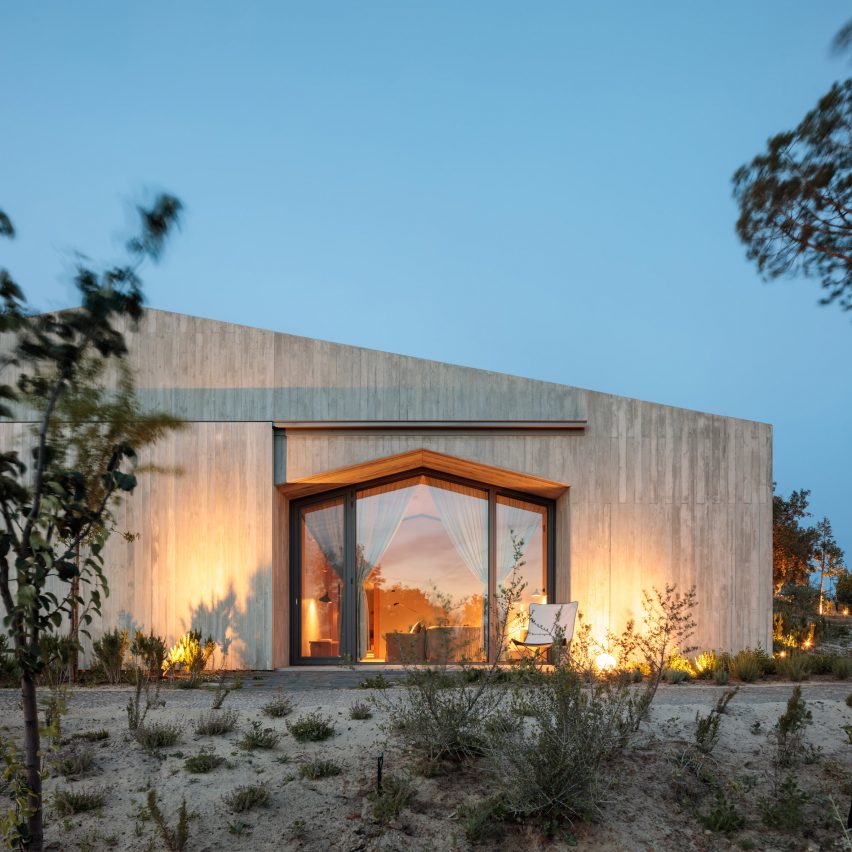 Pateos houses by Manuel Aires Mateus