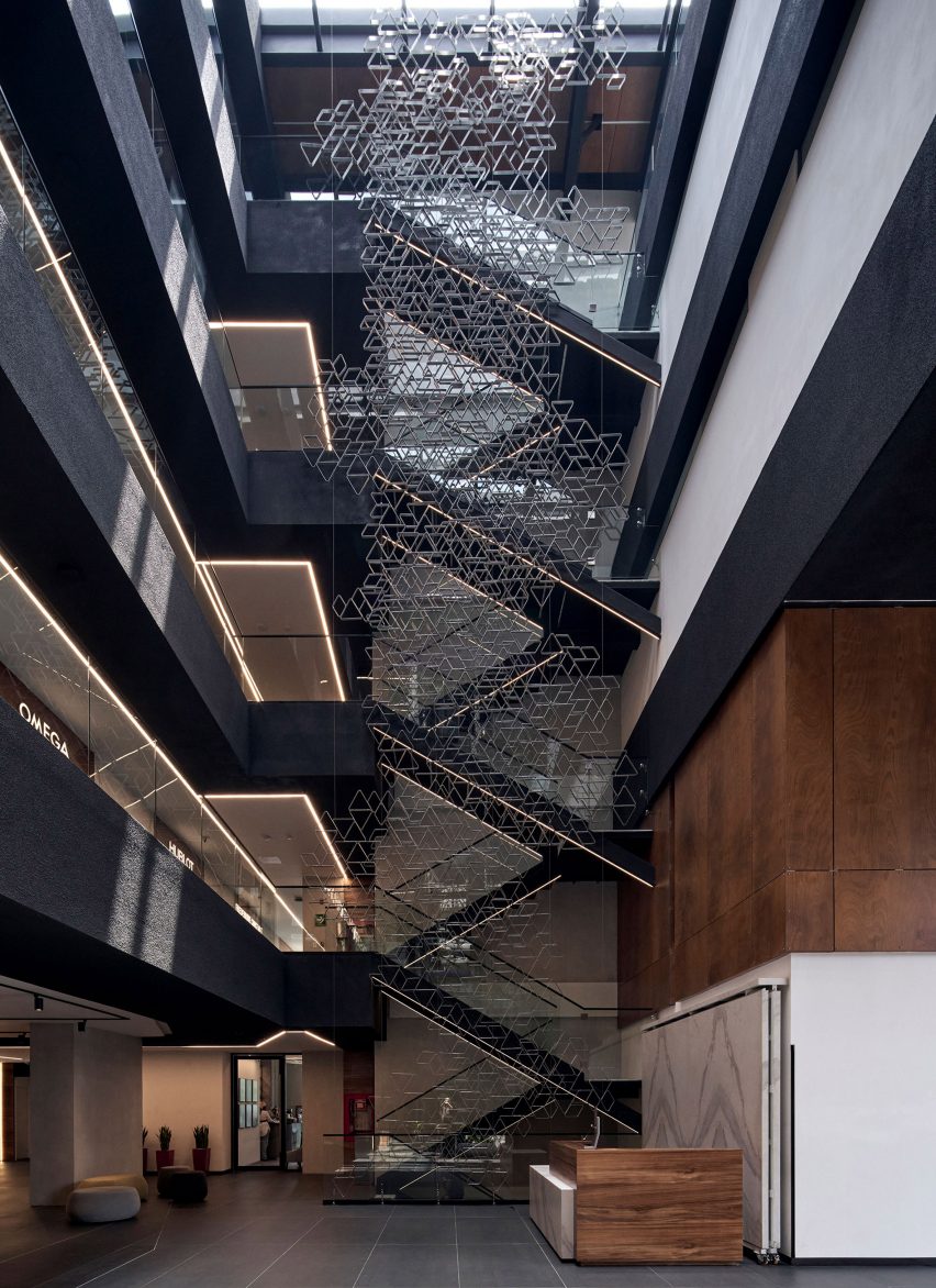 AEME building by Paz Arquitectura