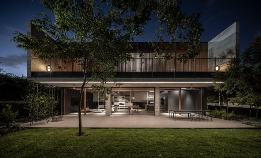 Wood Slatted House by Pitsou Kedem