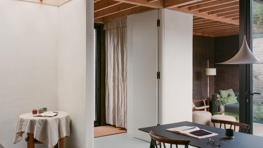 Polysmiths designs "beautifully sustainable" London house featuring cork-lined living spaces