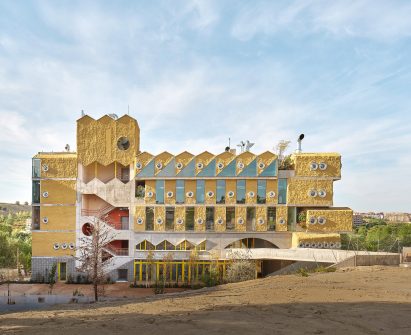 Facade of Reggio School