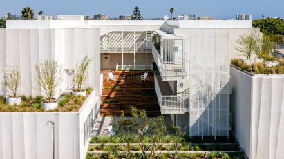 Rose Apartments in California