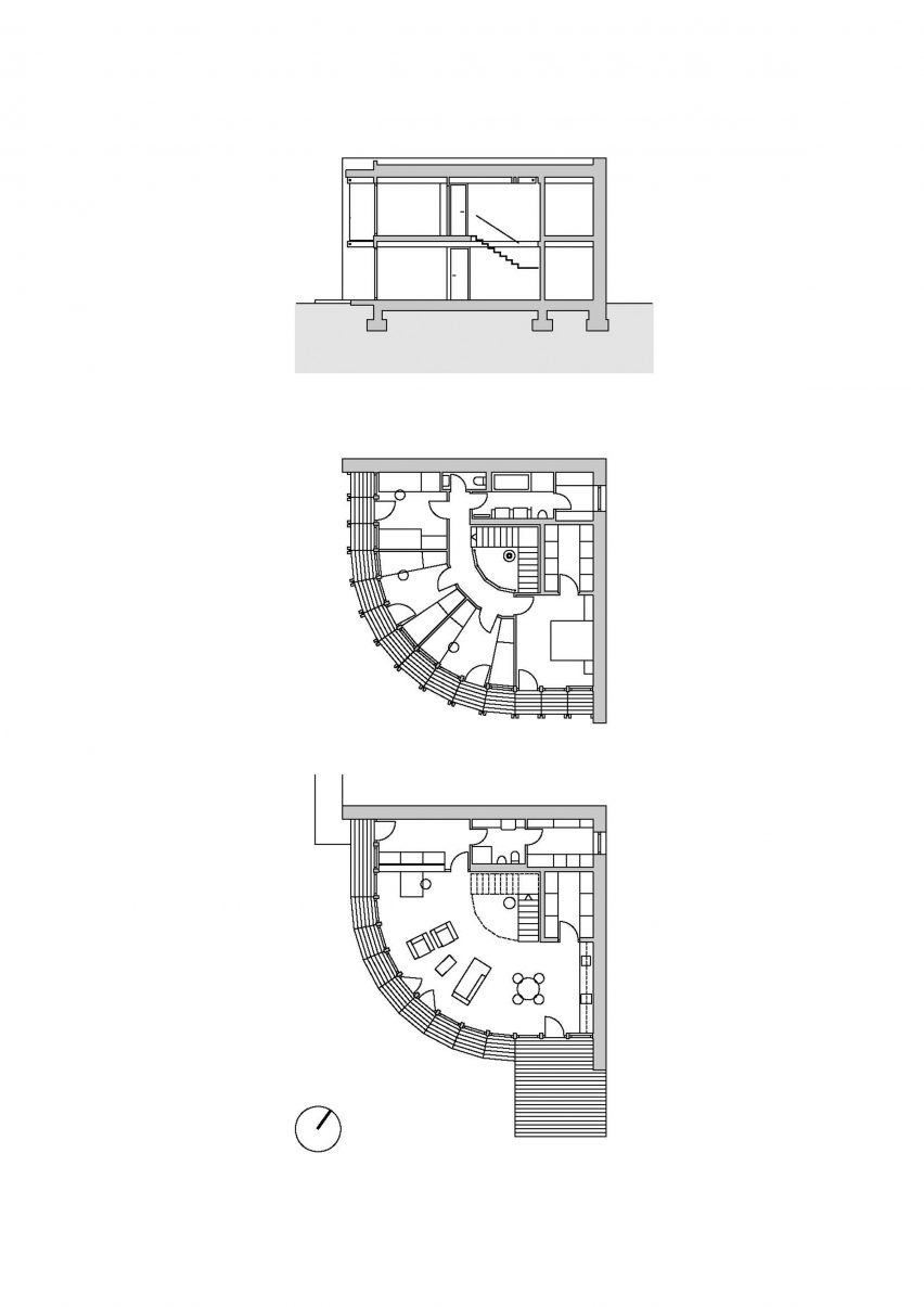 Plan of Stempel & Tesar architekti's curved home overlooking a Czech forest