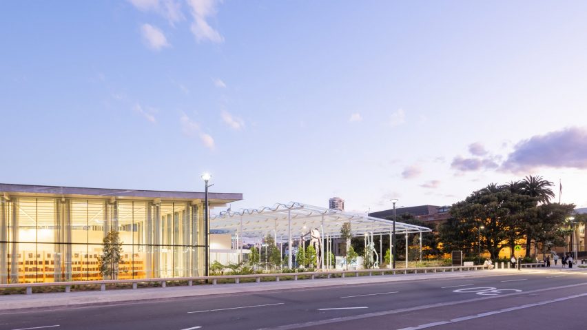Dezeen Debate features SANAA’s “overlapping” Sydney Modern extension