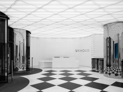 Baroque-influenced lobby by Christ & Gantenbein
