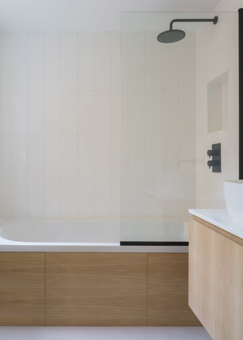 Butterfly House by Will Gamble Architects