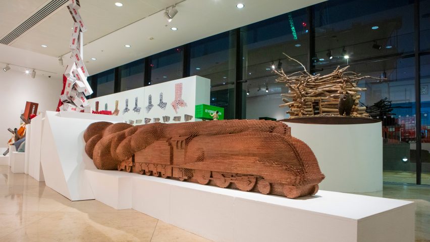 Photo of a wooden sculpture
