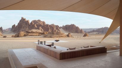 Hotel resort in desert Banyan Tree Alula