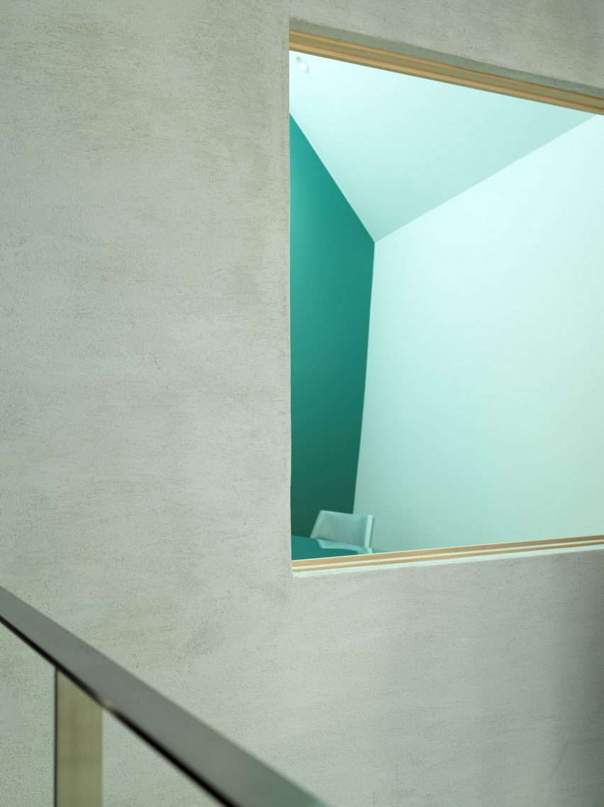 Interior of A Japanese Manga Artist's House by Tan Yamanouchi & AWGL