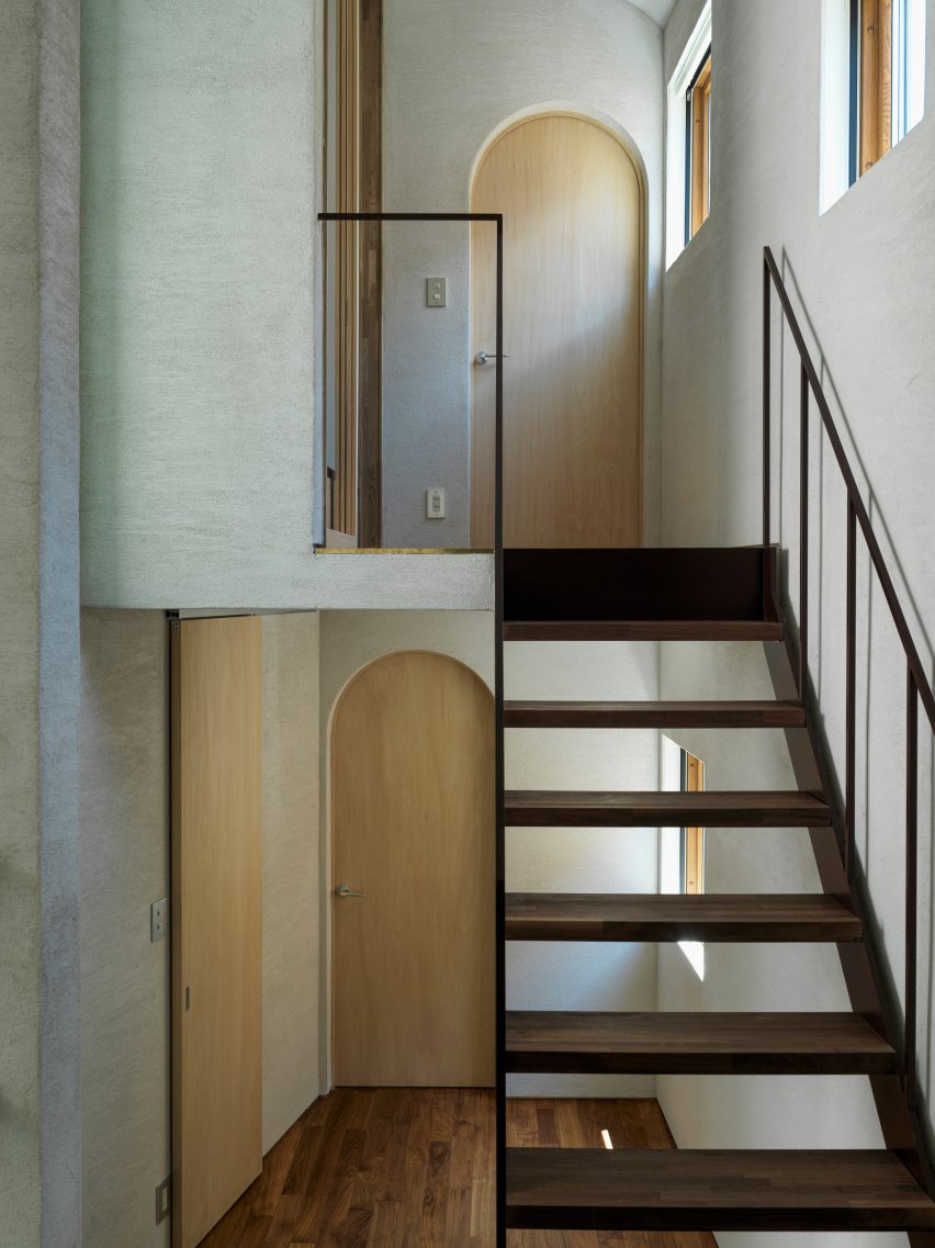 Interior of A Japanese Manga Artist's House by Tan Yamanouchi & AWGL