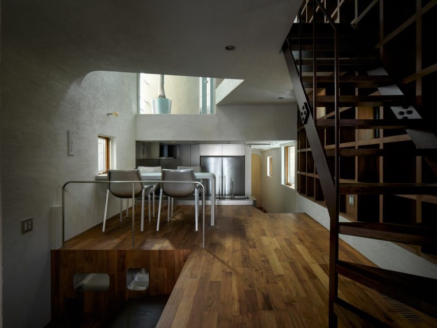 Interior of A Japanese Manga Artist's House by Tan Yamanouchi & AWGL
