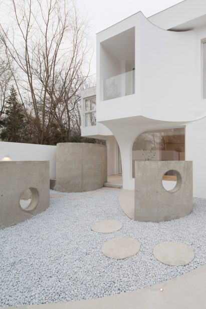 Exterior of the Sleeping Lab hotel by Atelier d'More
