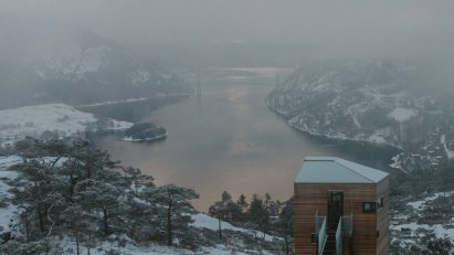 Exterior of Bolder Star Lodges in Norway by Snøhetta and Vipp