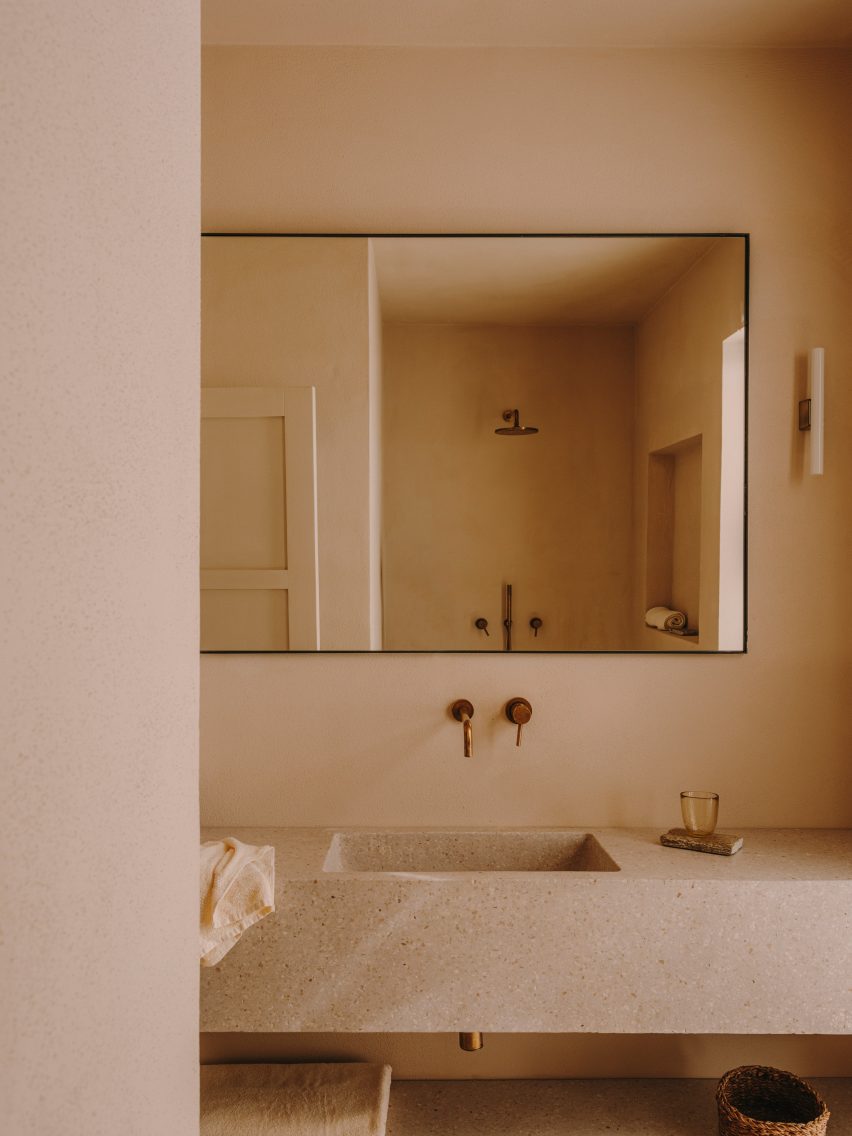 Interior of Casa Maiora by Studio Andrew Trotter in Puglia