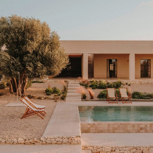 Exterior of Casa Maiora in Puglia by Studio Andrew Trotter