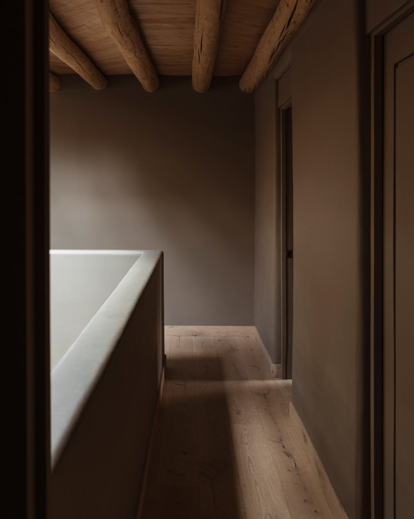 First floor, Casa Tres Árboles in Valle de Bravo by Direccion