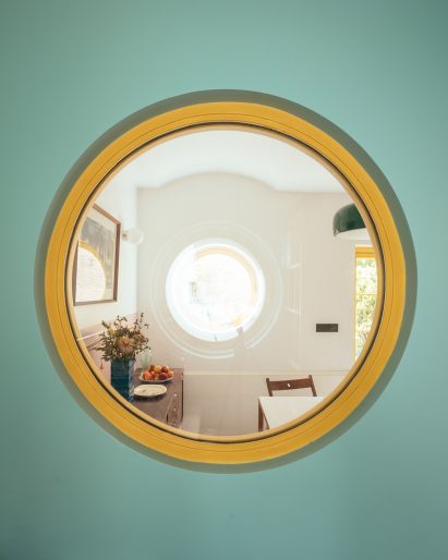 Circular window