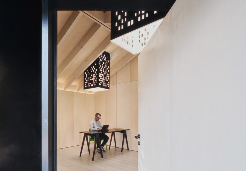 Entrance to Dark Matter garden studio by Hyper