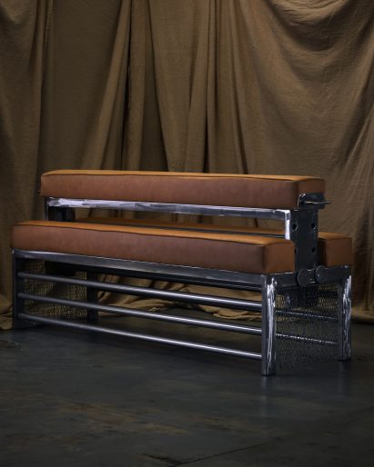 Spanking bench with chainmail trim and leatherette modules