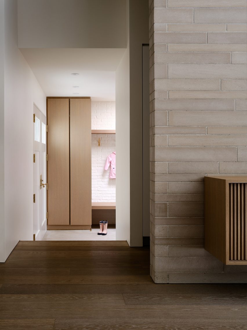 Craftsman House by Drew Mandel Architects