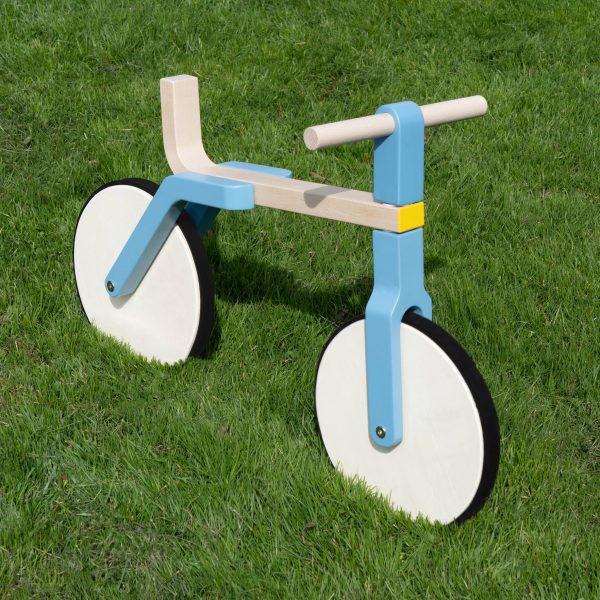 L-Bike by Shania Soares at ÉCAL