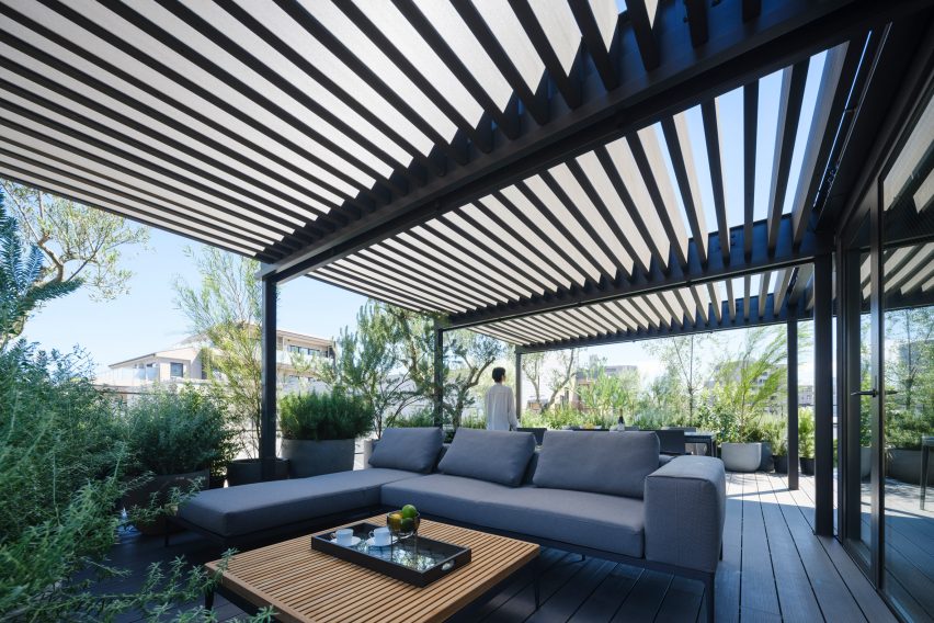 Exterior of Espirit House in Tokyo by Apollo Architects & Associates