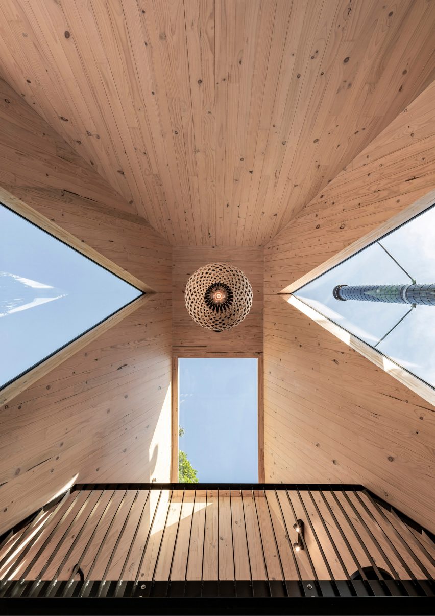 Interior roof skylights in the Biv Punakaiki cabin by Fabric Architecture