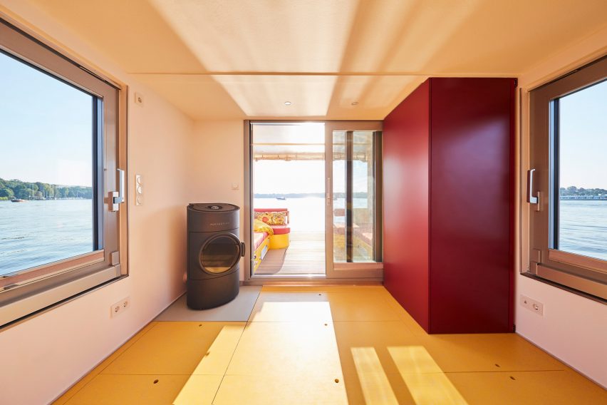 Interior of Fàng Sōng houseboat in Berlin by Crossboundaries
