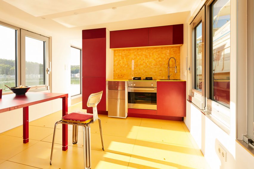 Interior of Fàng Sōng houseboat in Berlin by Crossboundaries