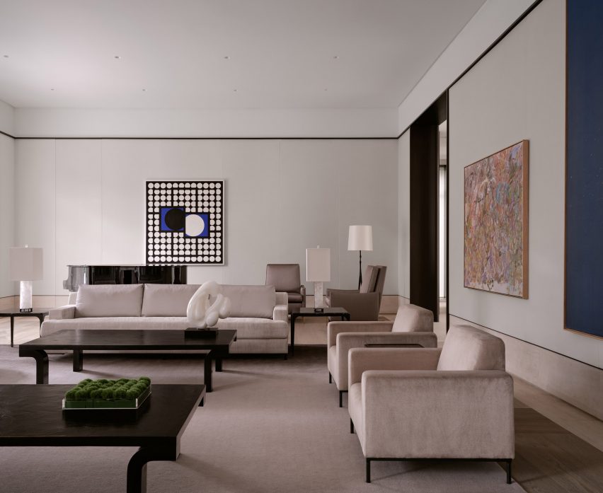 Great Room with mutltiple seating configurations