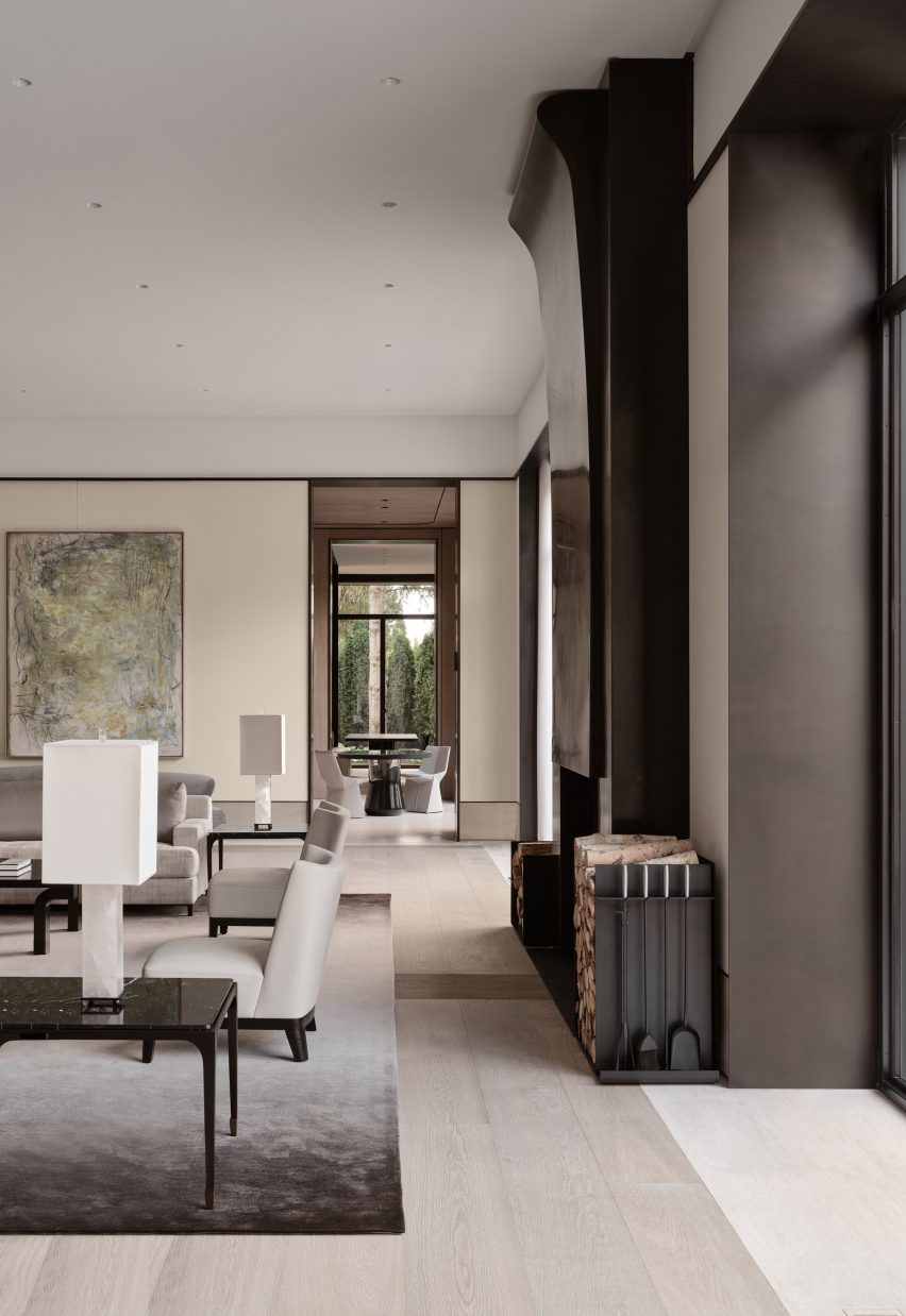 gallery residence by Burdiflek