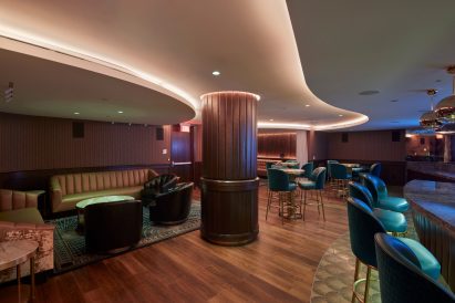 Mid-century decor in YouTube Theater lounge