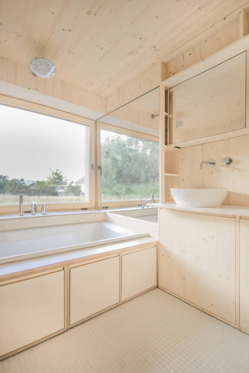Straw Flea House by Juri Troy