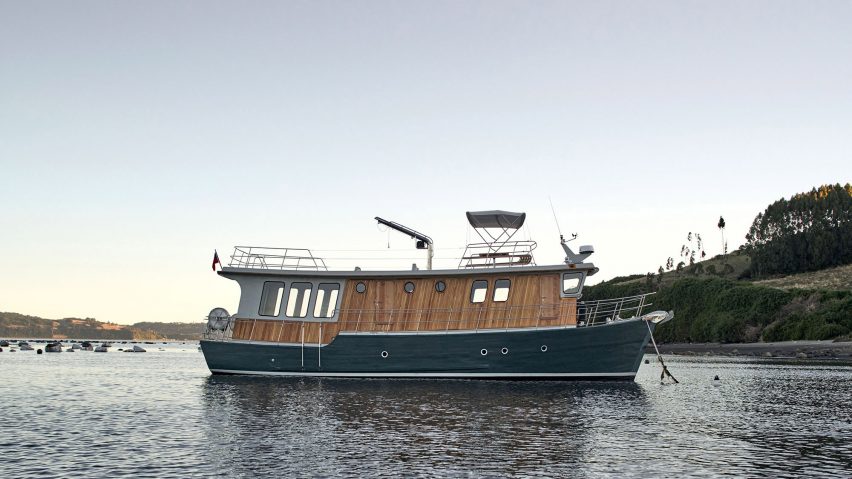 GAAA Kon-Tiki boat