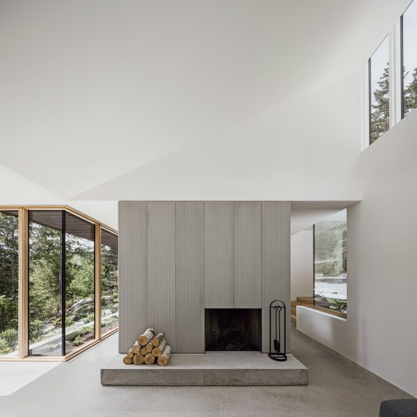 Skylights placed in white roof of rectilinear 