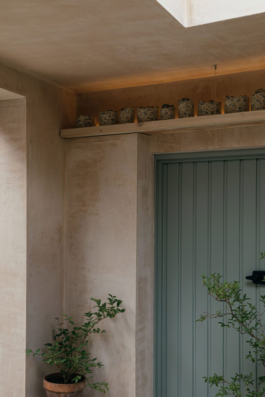 Leyton Garden studio by Paul Westwood