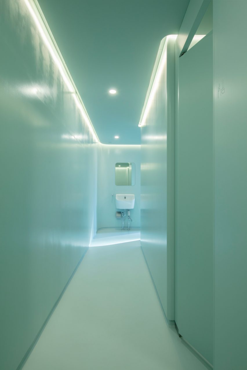 Tokyo Toilet by Marc Newsom