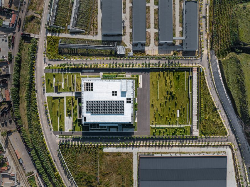 Exterior of Ningwu Oatmeal Factory in China by JSPA Design