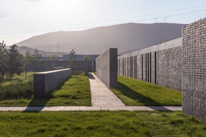 Gardens of Ningwu Oatmeal Factory in China by JSPA Design