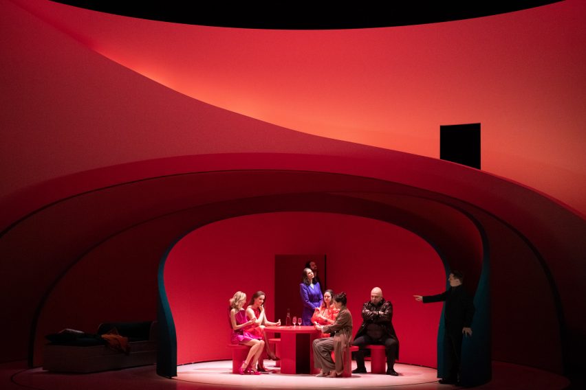 Pierre Yovanovitch set design for Rigoletto at Theatre Basel