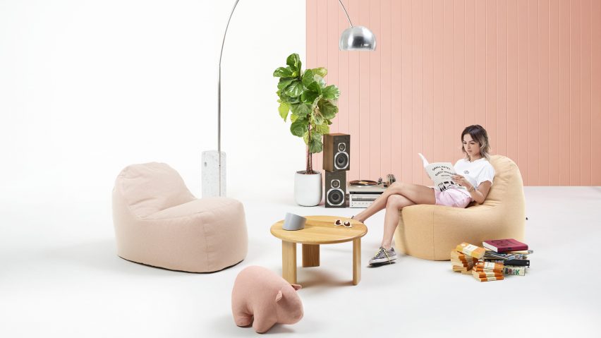 Pinto beanbag chair by Alexander Lotersztain for Derlot