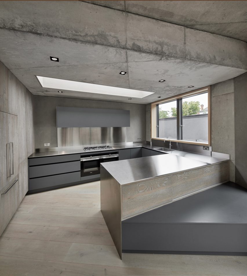 NW10 House by Platform 5 Architects