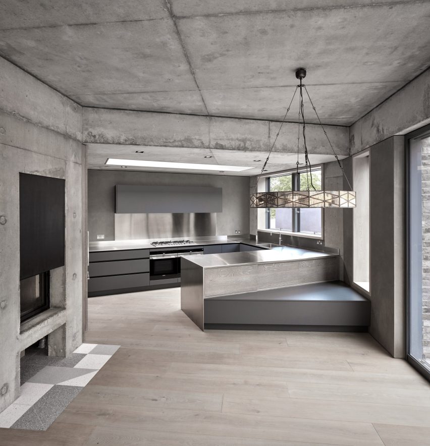NW10 House by Platform 5 Architects